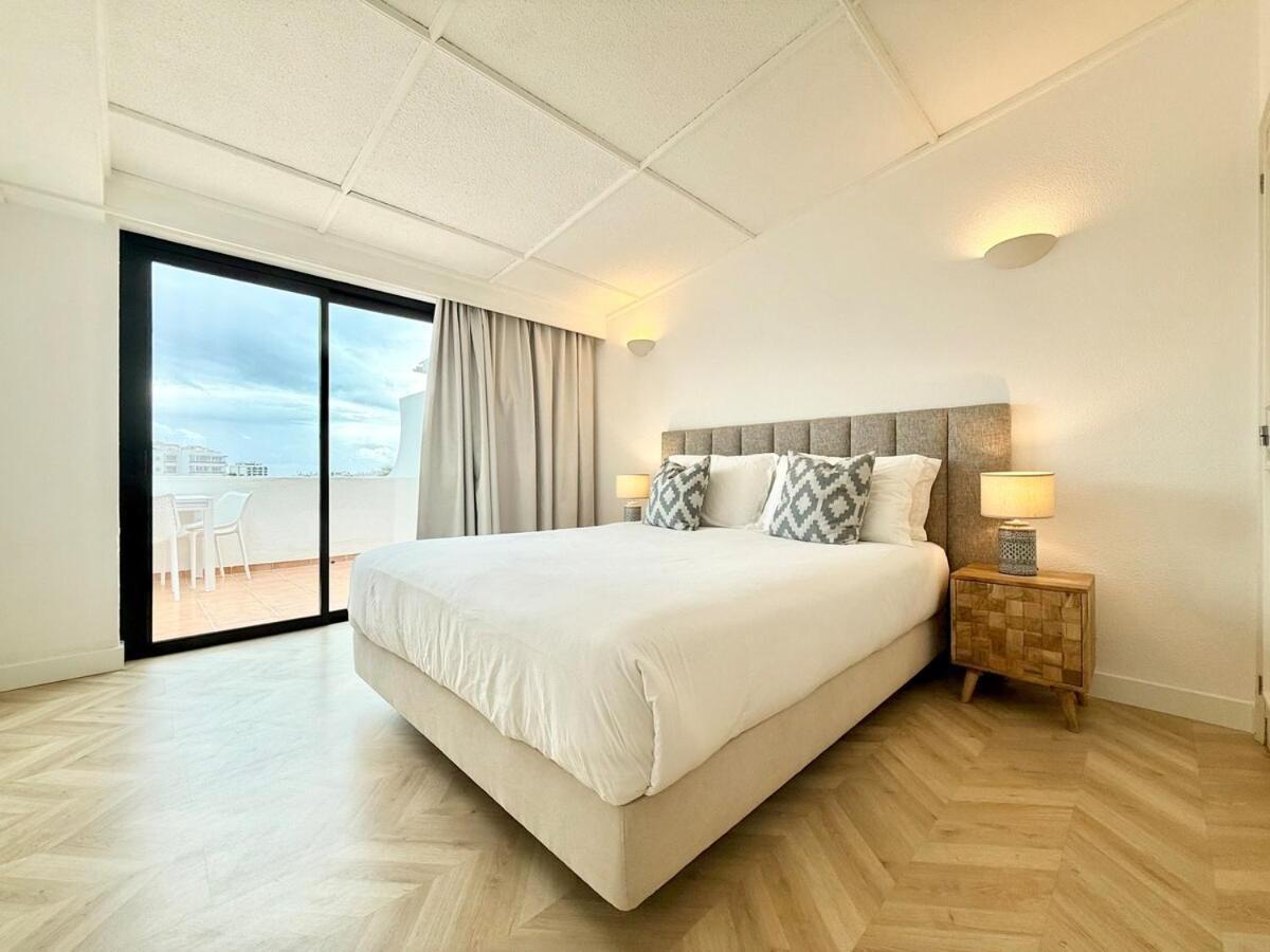 Penthouse S.Jorge Seaview T4 Apartment Quarteira Exterior photo